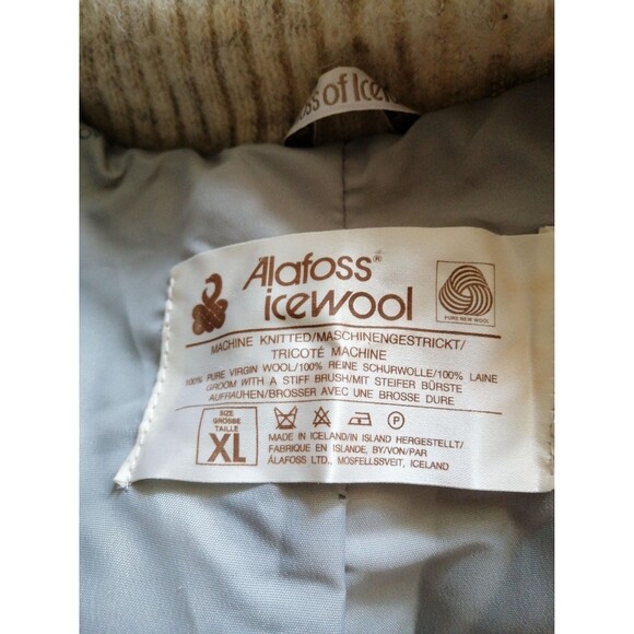 Vintage 100 Wool Iceland Cardigan Sweater Jacket Women XL - Picture 4 of 4